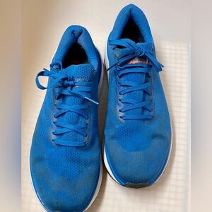 Hoka one size 10.5